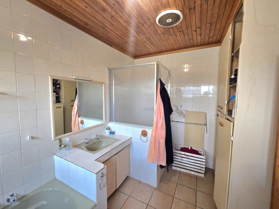 4 Bedroom Property for Sale in Eureka Free State